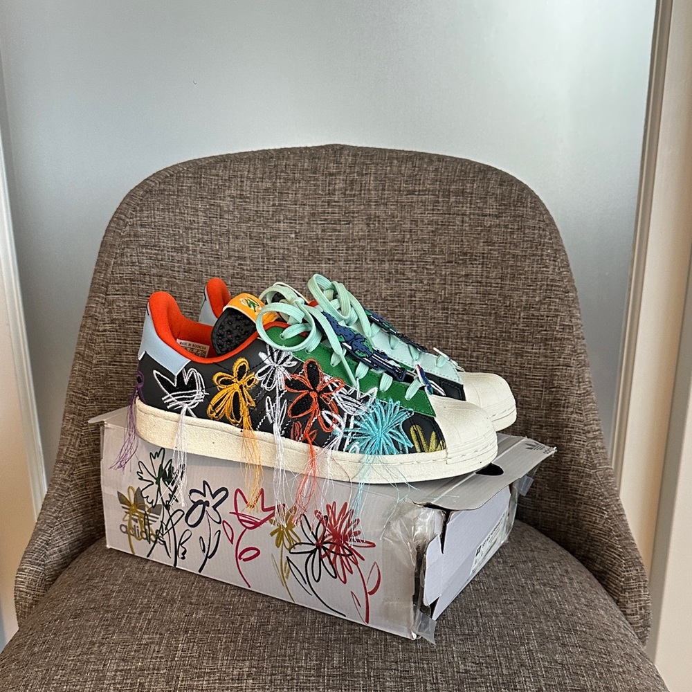 Adidas Superearth Sneakers